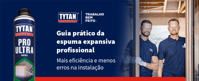 Como aplicar espuma expansiva corretamente em portas e janelas